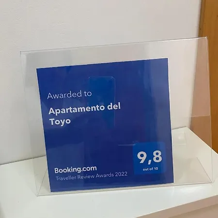 Del Toyo Apartment
