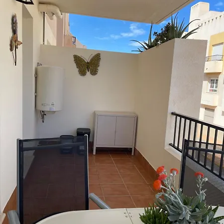 Del Toyo Apartment